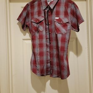 New Women's Dixxon Syrah short sleeve shirt